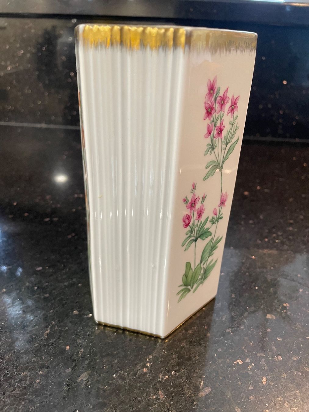 Vasen & Gefässe: Vase en porcelaine – Gebraucht aus Chénens von krengikreng 4