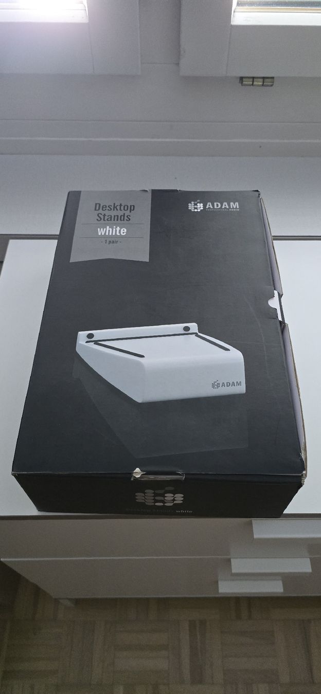 Adam Audio Haut-parleurs: ADAM Desktop Stands White  – D'occasion à Meilen par Roobiedoobie 4