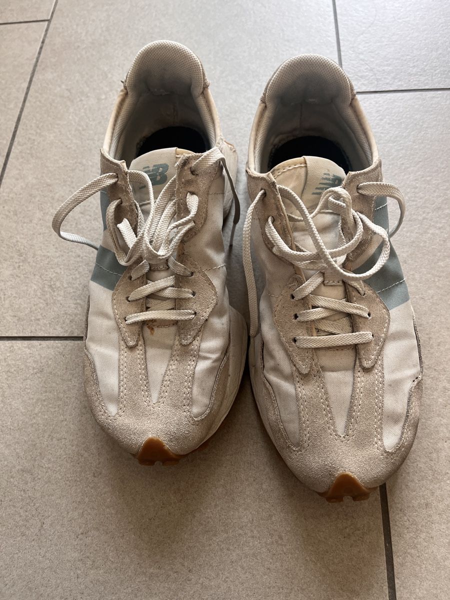 New Balance Scarpe da donna: New Balance Sneaker 327 – Usato da Zürich venduto da fefu28 1