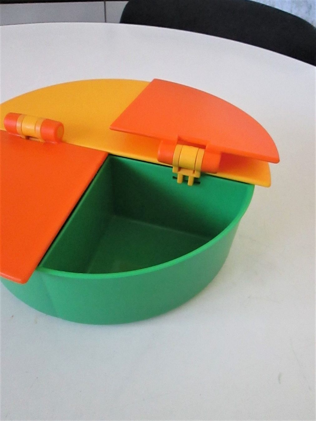 Ikea Behälter & Ähnliches: 2 Hartplastikboxen, vintage – Gebraucht aus Sementina von babucia 3