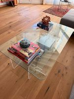Superbe table basse design en verre