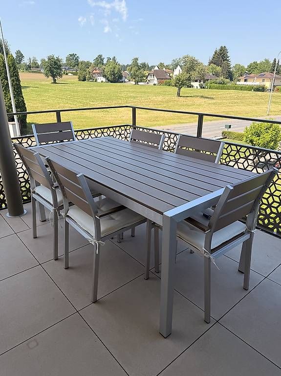Set de table et chaises: Gartenmöbel Set Gartentisch Stühle – D'occasion à Lengwil par alchuina 1