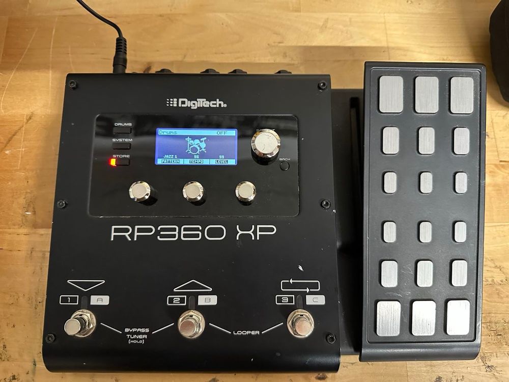 Digitech RP360XP - guitar Multi Effect on🎸🔊 (Gebraucht) in Ebikon für ...