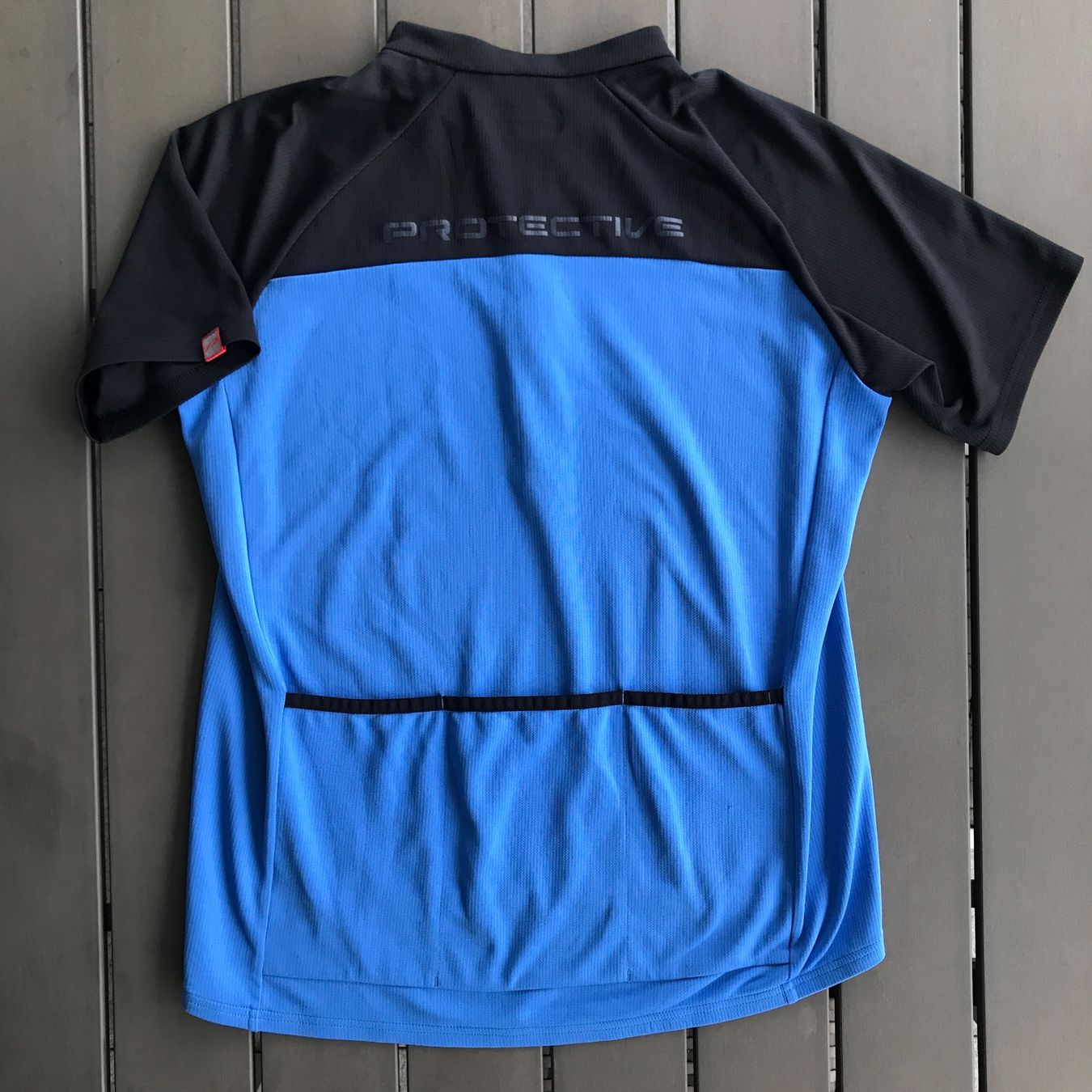 T-Shirts: Bike-T-Shirt Protective, Gr. L – Gebraucht aus Ebnat-Kappel von Molton 1