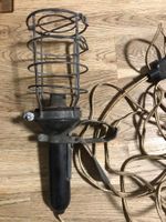 Alte  elektrischen  tragbare Lampe