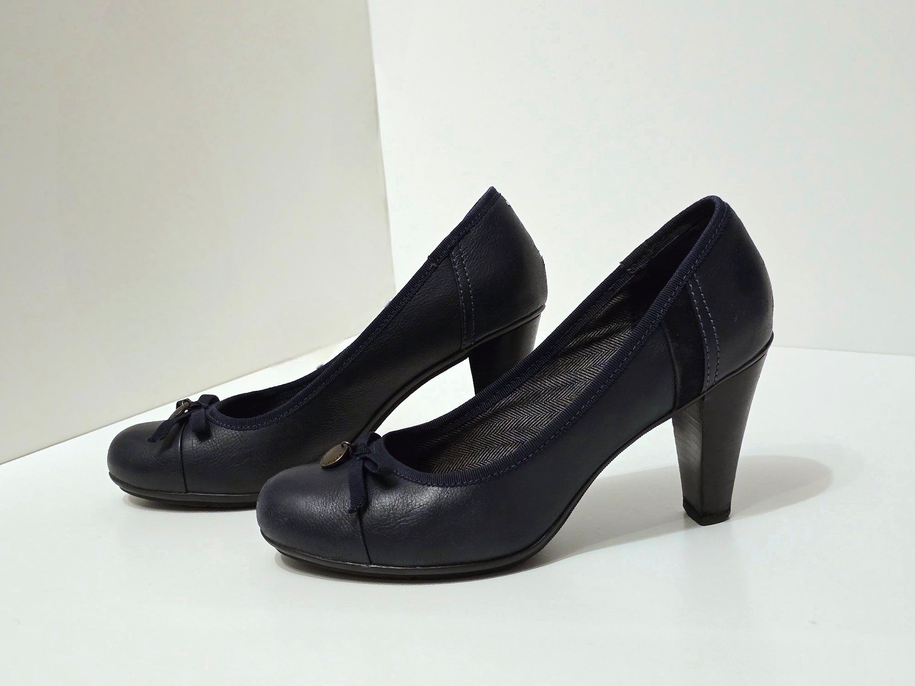 Tommy Hilfiger Scarpe da donna: Tommy Hilfiger Pumps, blau,  Gr.39 – Usato da Thal venduto da man_52_al 1
