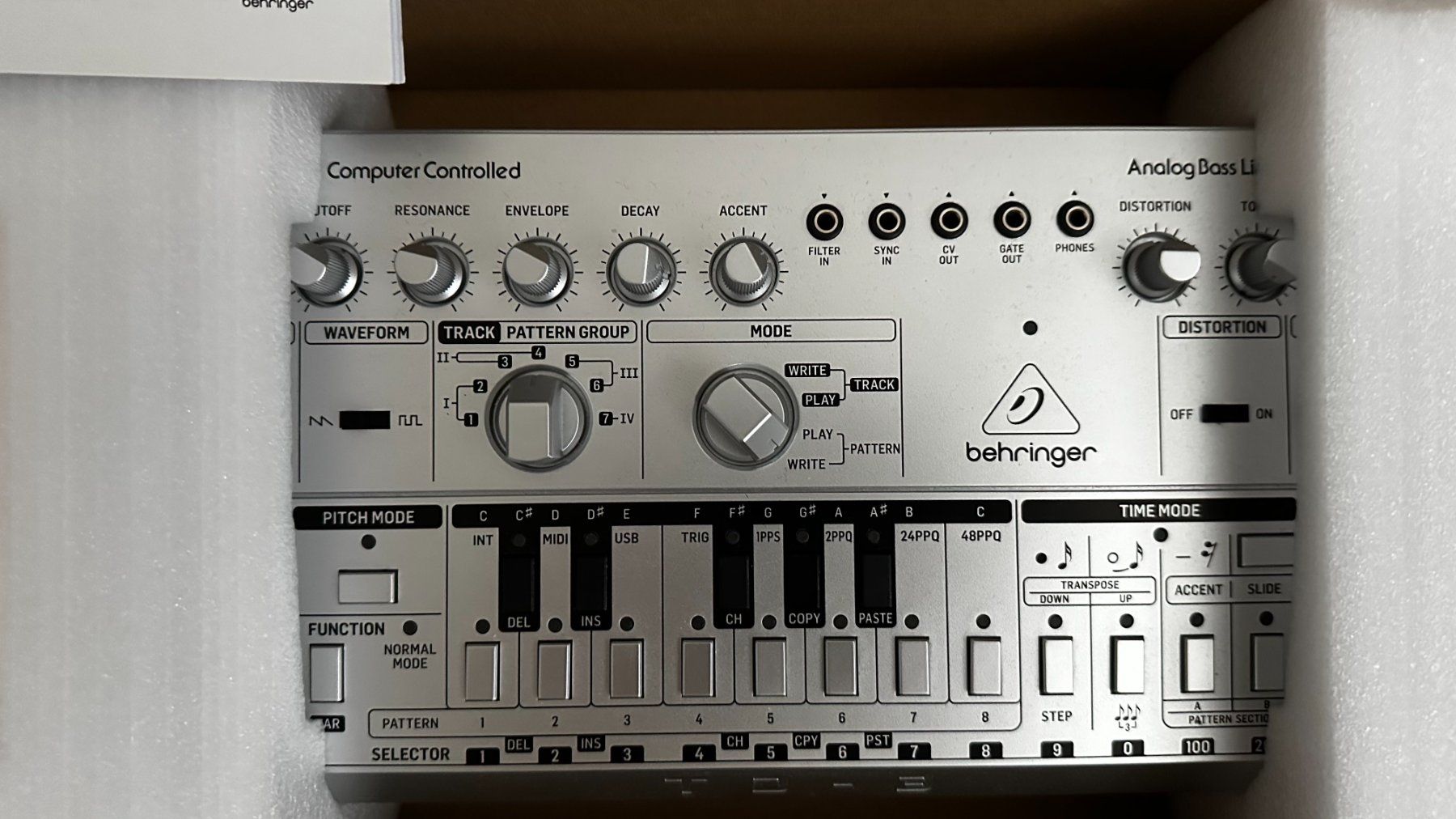 Behringer Strumenti musicali: Behringer TD-3-SR Analog Bass Synthesizer – Nuovo (secondo la descrizione) da Niederweningen venduto da Hoshi24 2