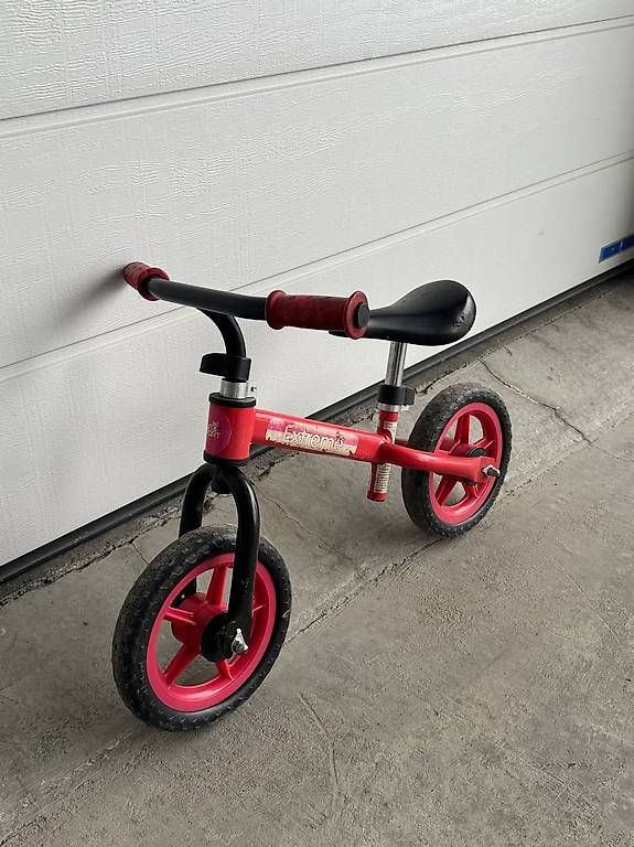 Biciclette: Draisienne Extreme rouge – Usato da Vétroz venduto da Polygroup 1