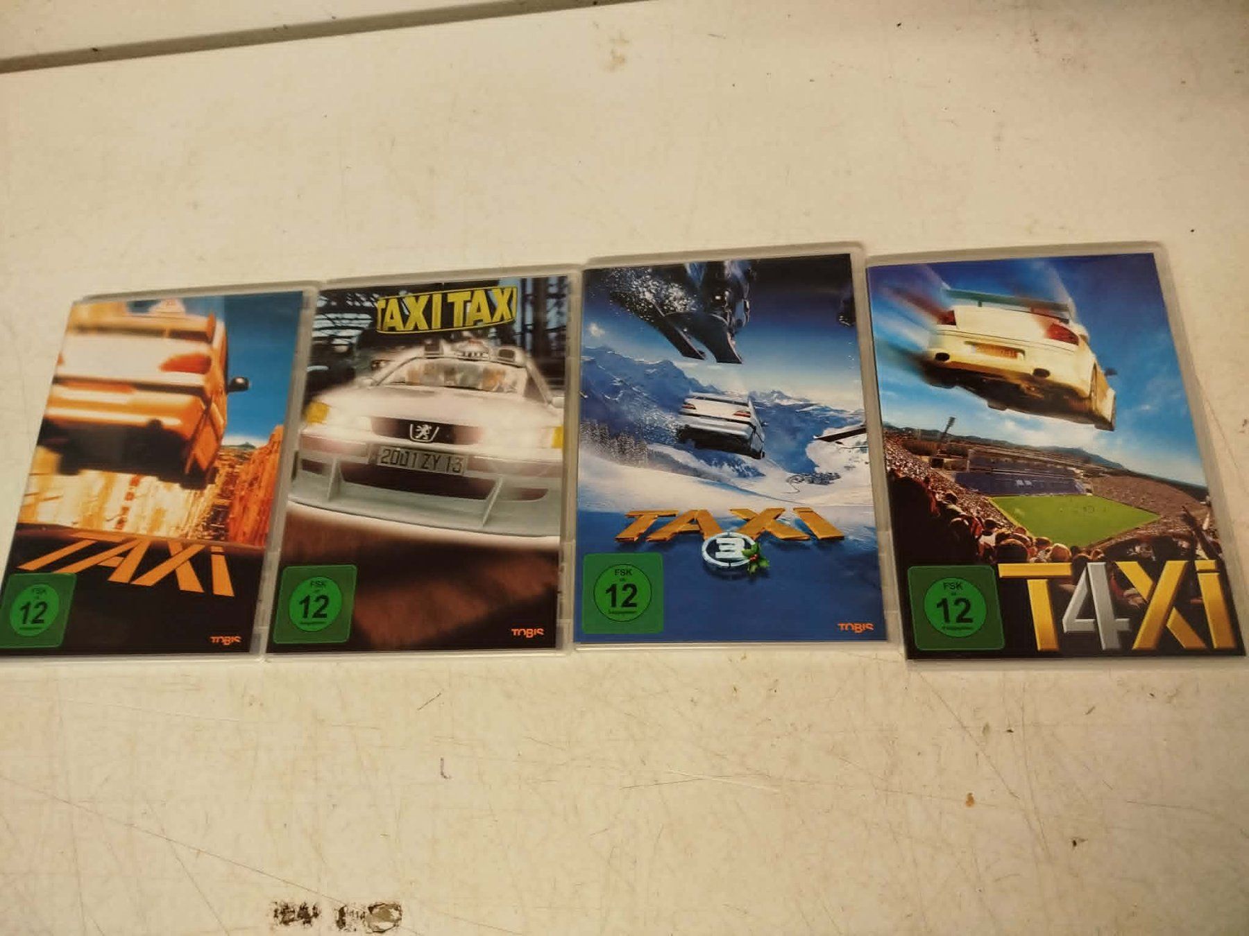Tutti i DVDs: Coffret DVD taxi 1-4 – Usato da La Chaux-de-Fonds venduto da Emmaus2300CDF 3