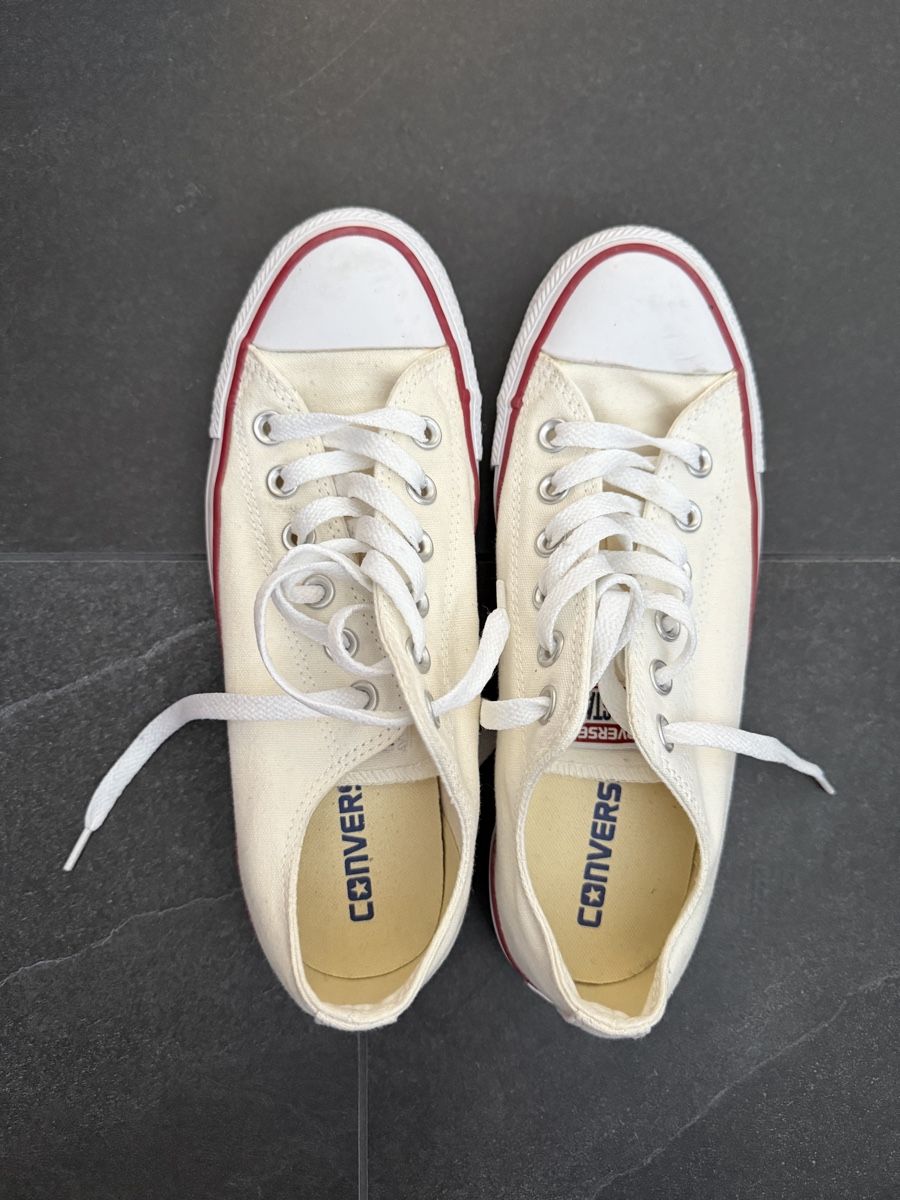 Converse Herrenschuhe: Converse Unisex Sneakers – Gebraucht aus Goldach von igwhitestar