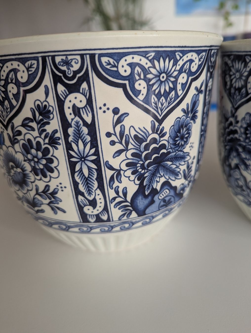 Vasi per fiori: 2 antike Delfter Blumentöpfe M18 – Usato da Arlesheim venduto da han_2m8r 4