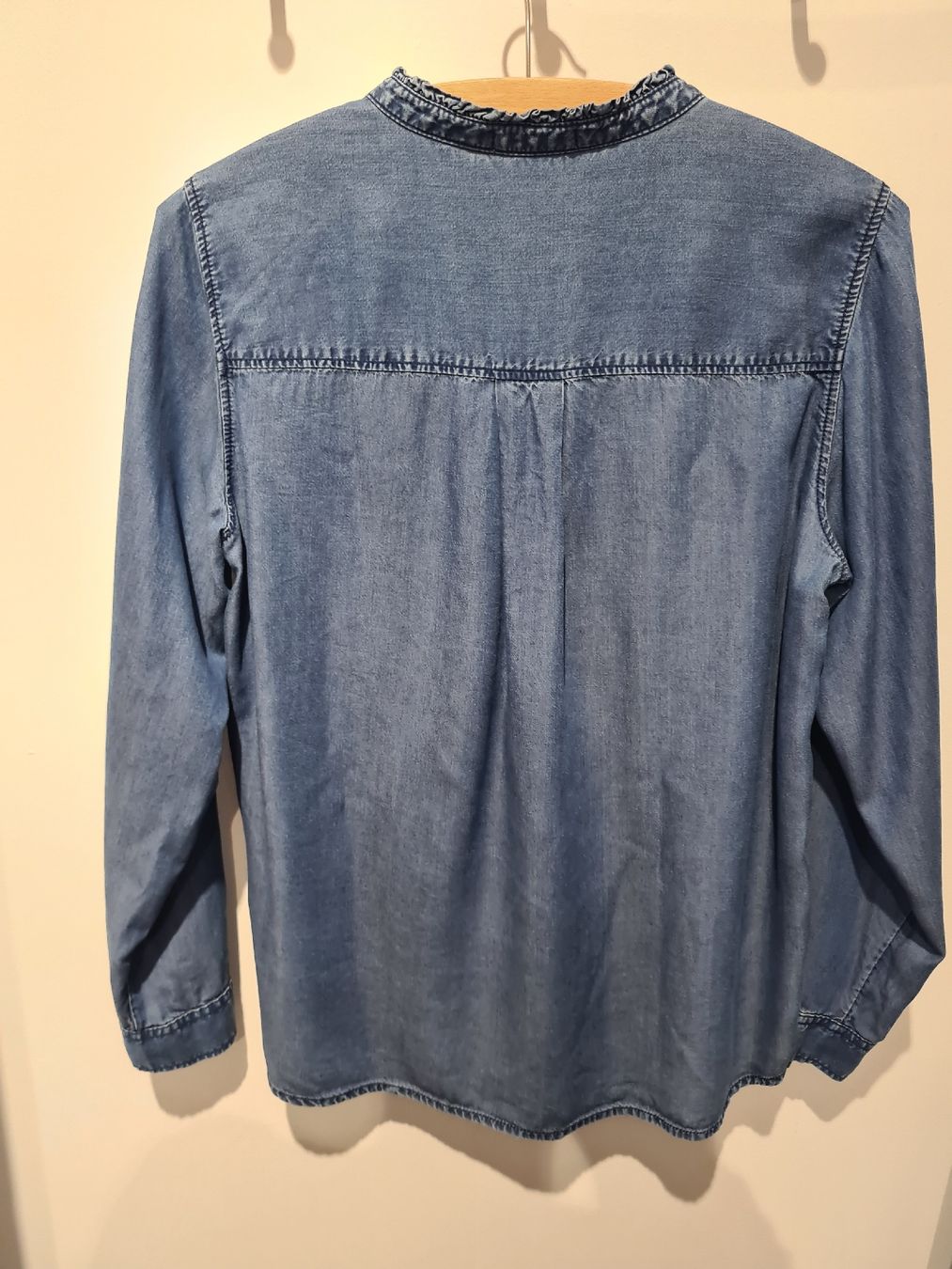 Tom Tailor Camicette: Tom Tailor Jeansbluse Gr. 38, Top Zustand – Usato da Adligenswil venduto da FriedasWelt 2