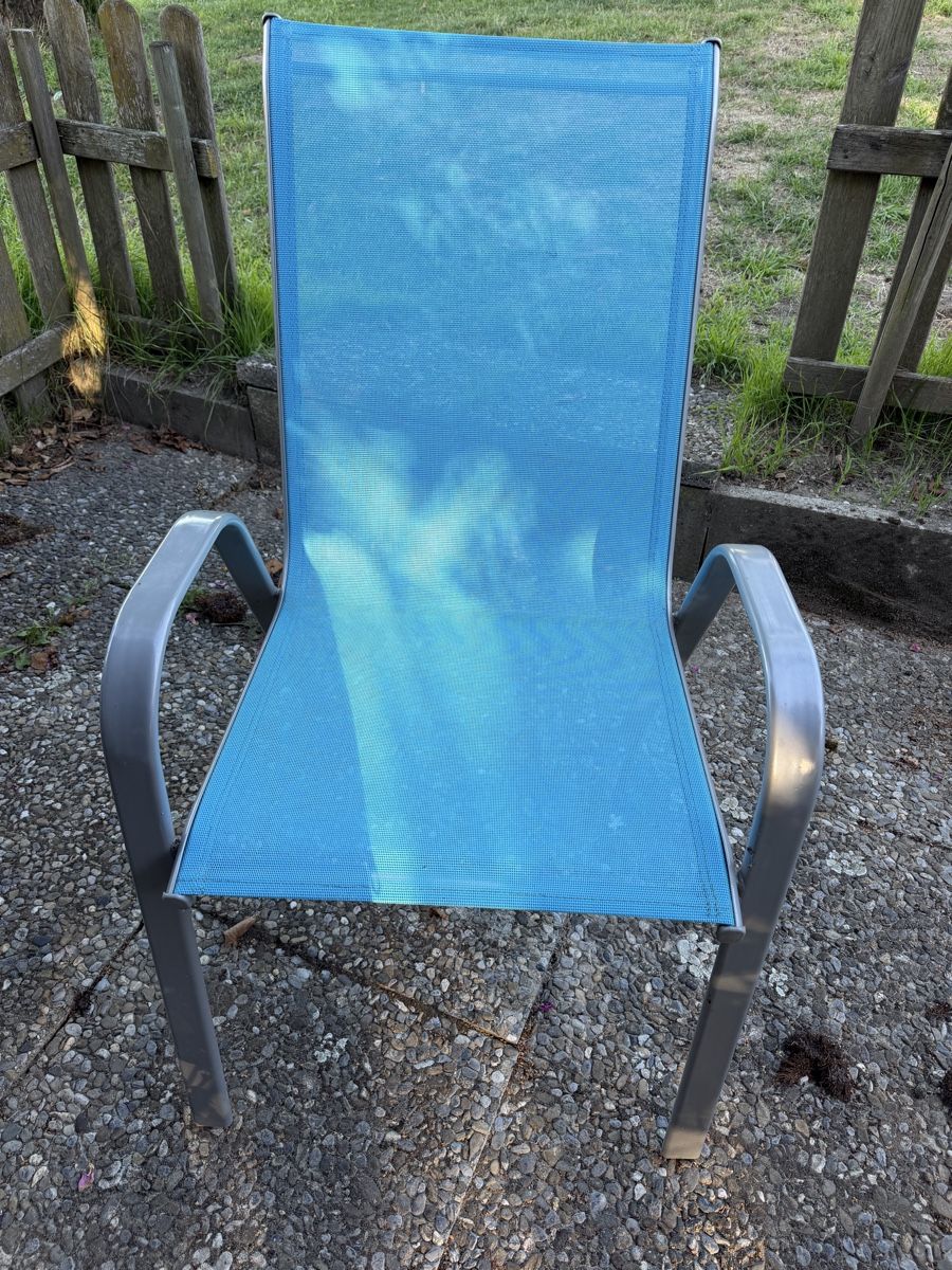 Chaises: Gartenstühle 4 Stk. – D'occasion à Düdingen par NewEra01 1