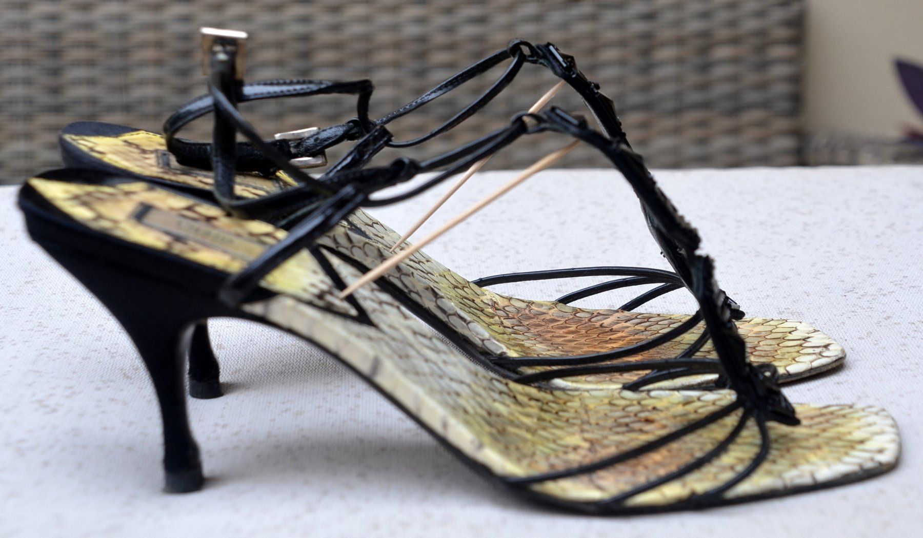 Prada Scarpe da donna: Sandalen / Sandales PRADA 39 – Usato da Collonges venduto da Auganien 5