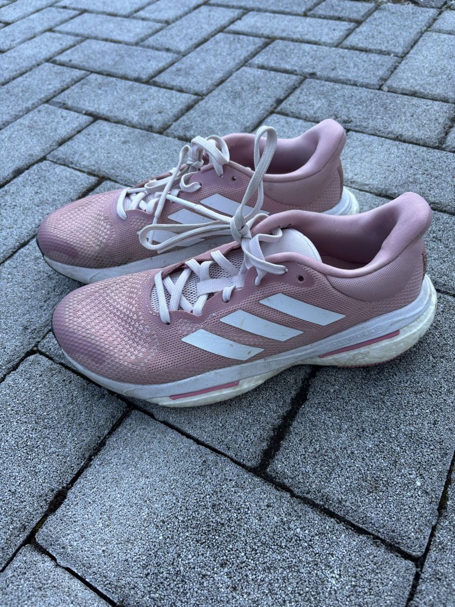 Adidas Scarpe da donna: Scarpa da corsa Adidas Solarglide EU 39 – Usato da Carabbia venduto da ila_2jjj