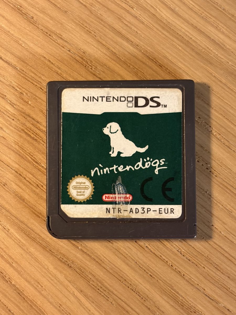 Nintendo Jeux: Nintendogs Labrador & Friends - Nintendo DS – D'occasion à Pully par FunkyGames