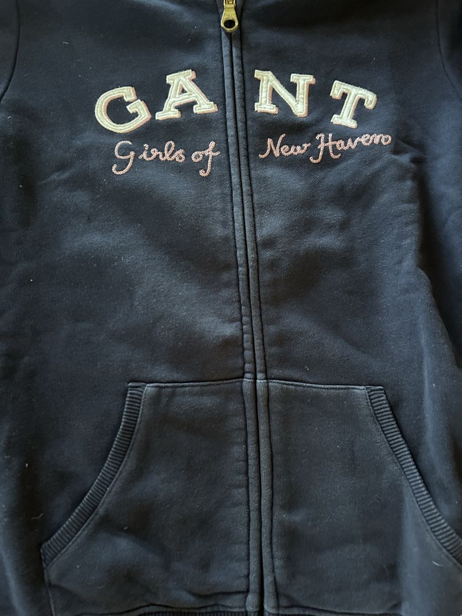 Gant Vestes: Sweat zippe GANT 156/164 – D'occasion à Daillens par guisepa 1