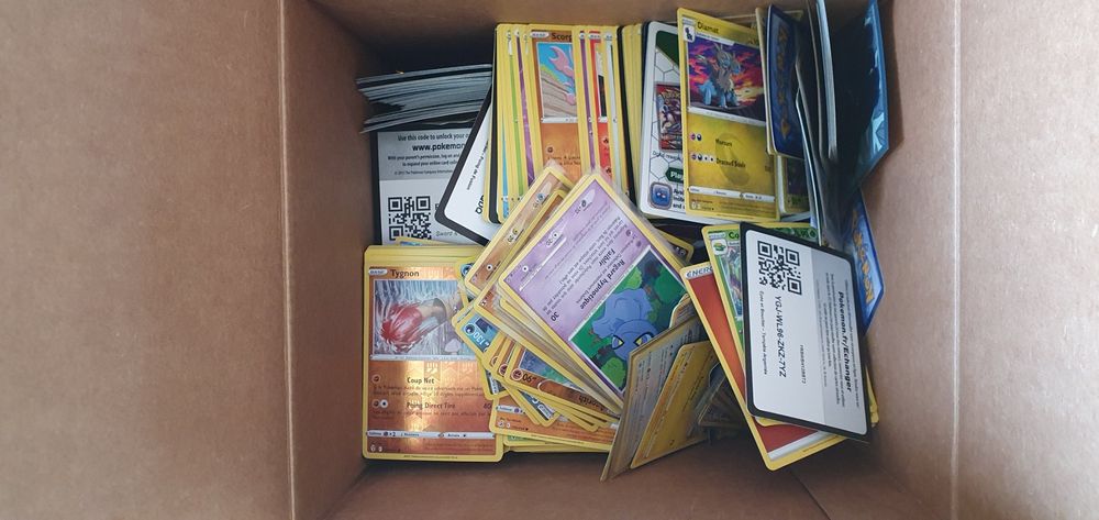 Gros Lot De Cartes Pokemon Kaufen Auf Ricardo