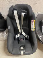 siège-auto Pearl 360 et base Isofix FamilyFix 360