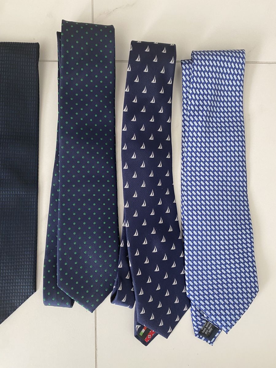 Krawatten: 8 Seidenkrawatten blau div., + 1 schwarze Polyester – Gebraucht aus Zürich von DidierTG 3