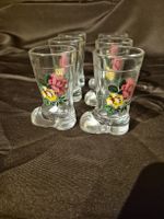 Joli set de 6 verres à liqueur en forme de botte, fleurs!