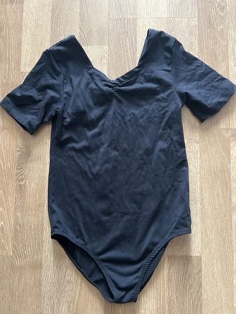 Body schwarz Grösse 146/152
