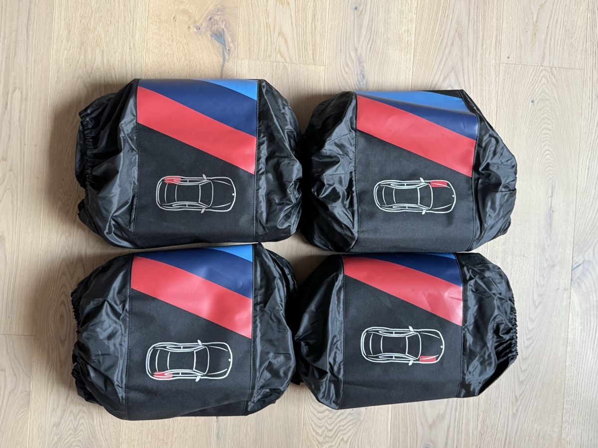 BMW Accessori per altri veicoli: BMW M Performance Reifentaschen – Usato da Sachseln venduto da Fab_Huw 2