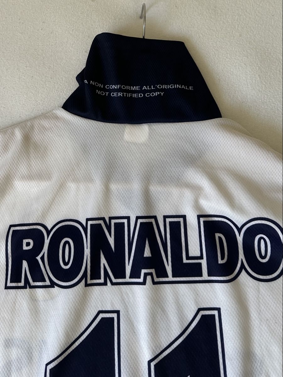 Real Madrid Canottiere & Pantaloni: Ronaldo Trikot Real Madrid G M – Usato da Maienfeld venduto da tobeyl2020 5