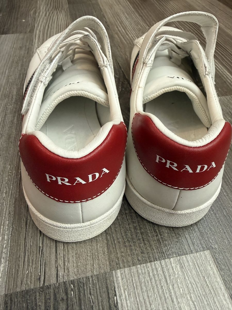 Prada Scarpe da uomo: Prada Baskets en cuir taille 38 – Usato da Monthey venduto da Joseph-29 2