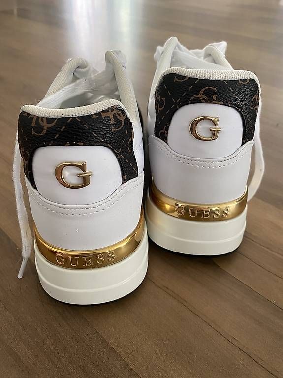 Scarpe da donna: Sneaker Guess neu, Gr 40 – Nuovo e nell'imballaggio originale da Bachs venduto da diesunddas13 2