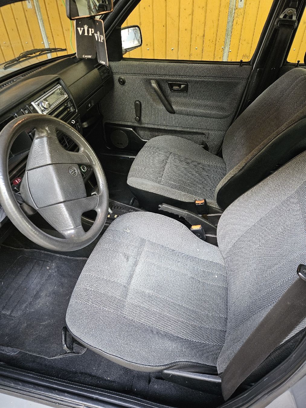 VW Autos: Golf 2 – D'occasion à Fulenbach par Andreas2005 4