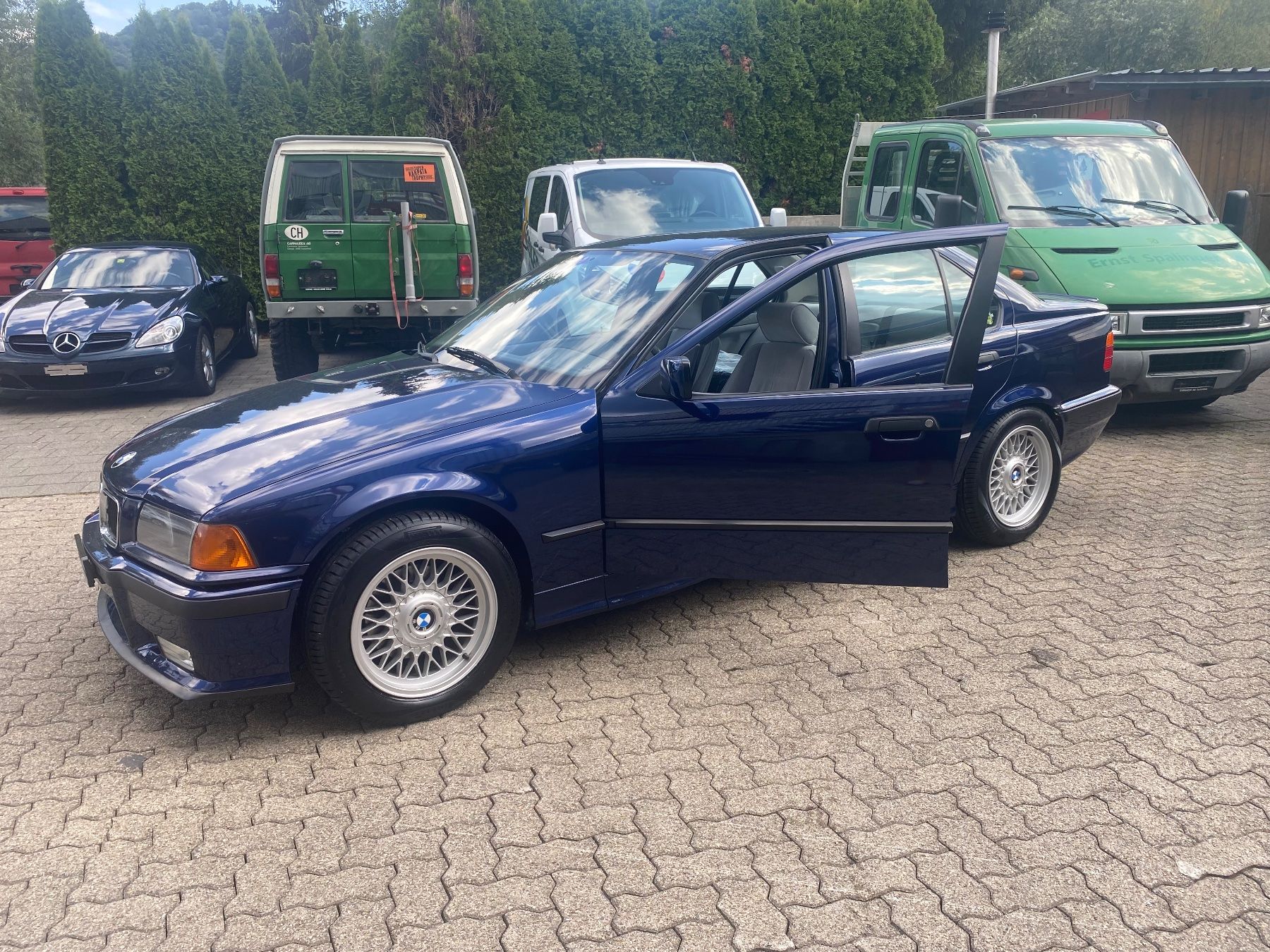 BMW Autos: Bmw E36 320i Limousine – Gebraucht aus Turbenthal von Seeb7 3