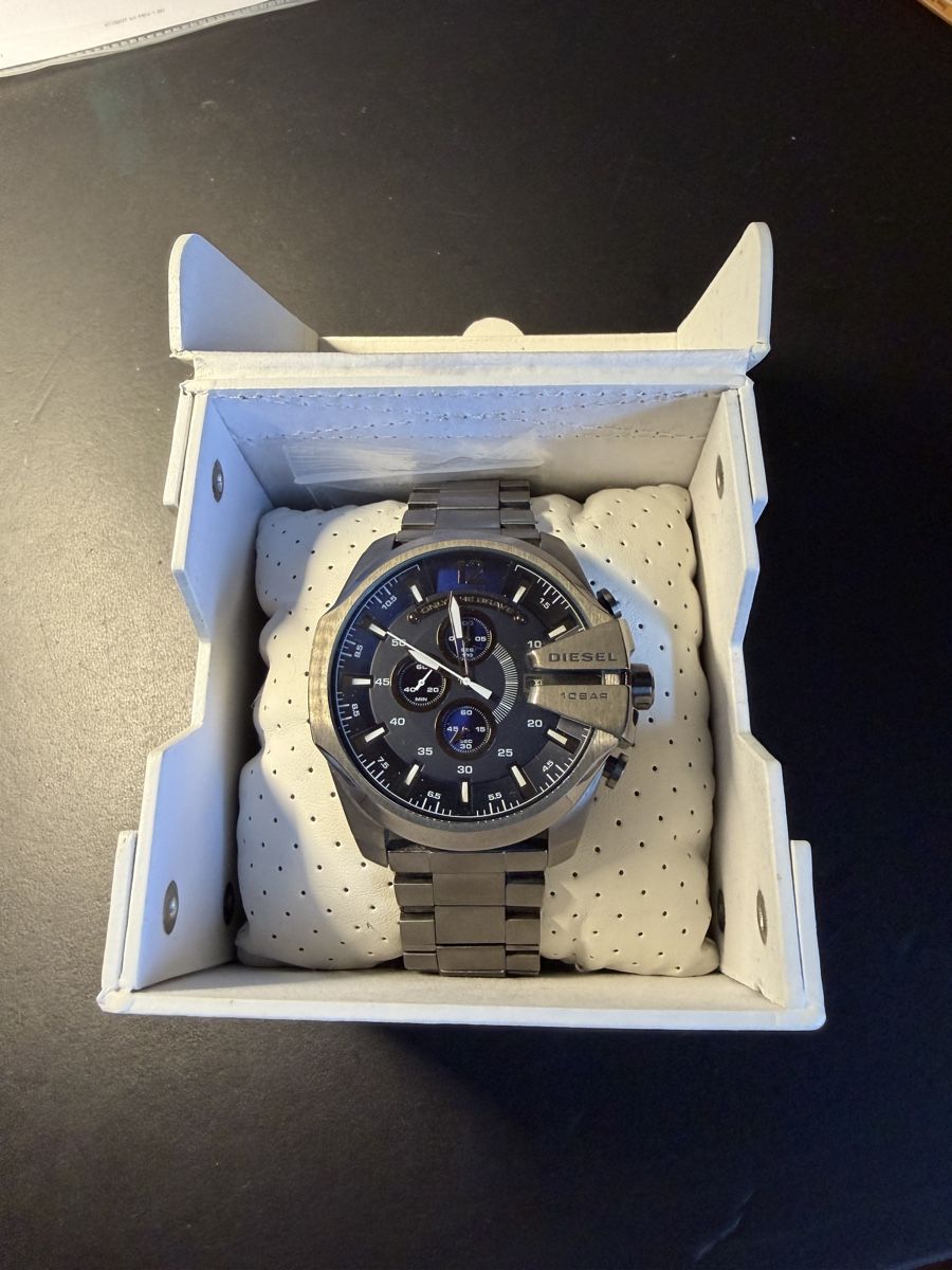 Diesel Orologi: Diesel 10bar – Usato da attiswil venduto da mokurth