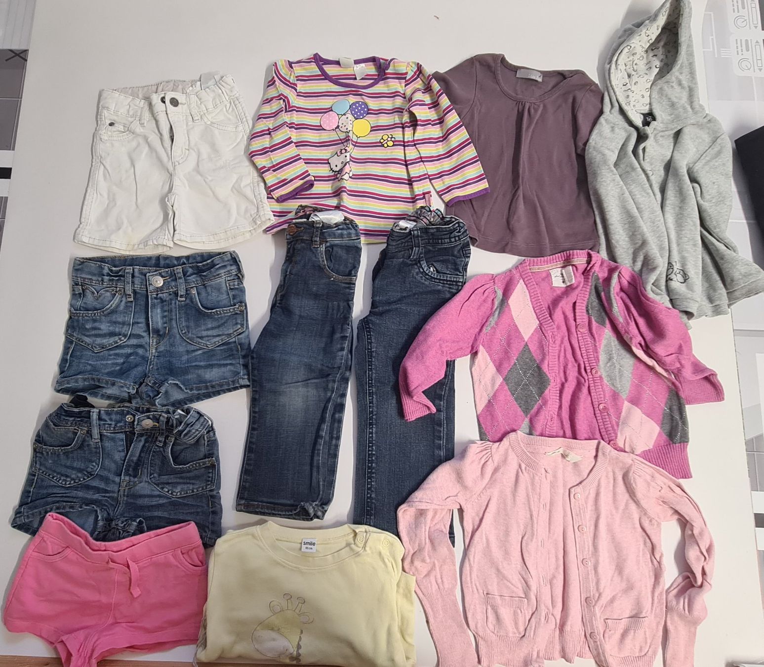 Lotti & Set di vestiti: Kleiderpaket Frühling/Sommer Gr 86/92 – Usato da Villars-sur-Glâne venduto da snacks01
