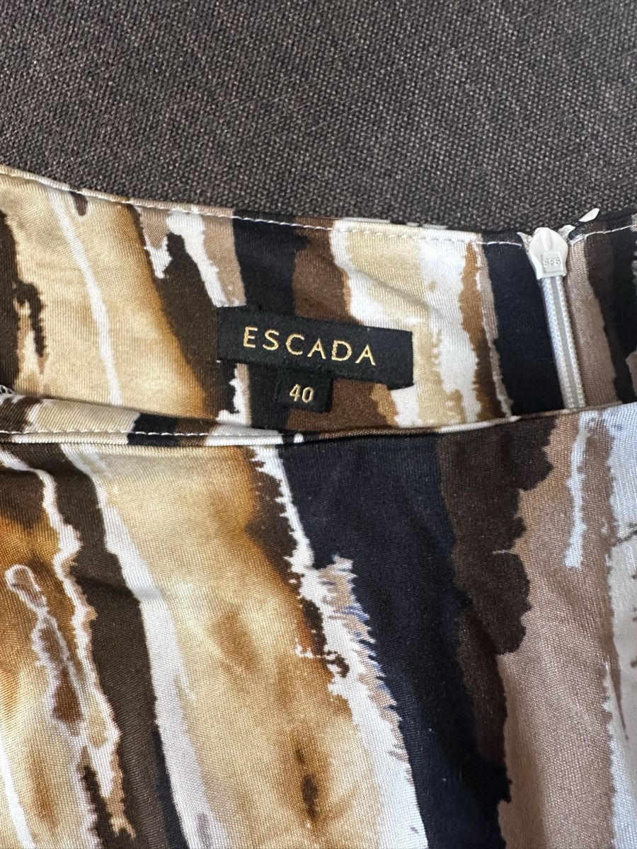 Escada Kleider: Escada Fantasy dress – Neu (gemäss Beschreibung) aus Zürich von yer_mfk9 1