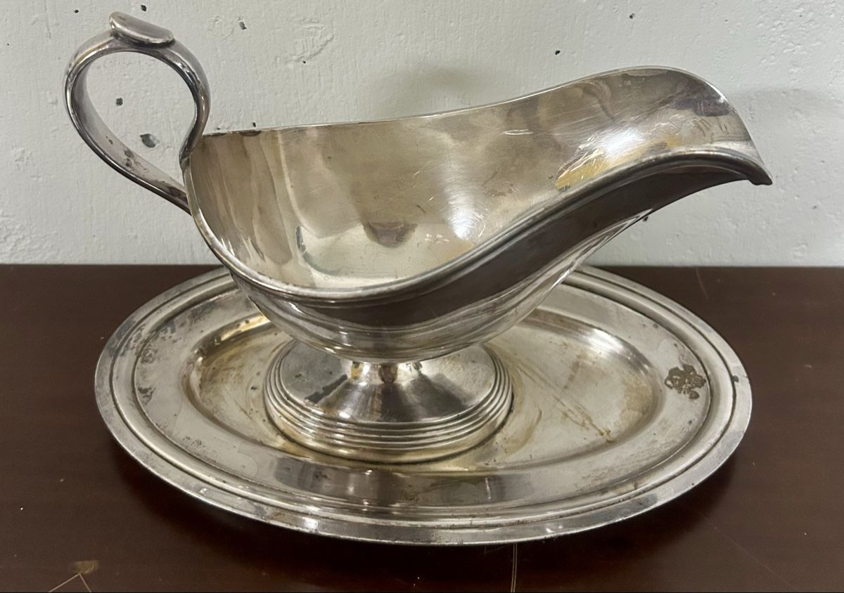 Schalen: [VINTAGE]: Versilberte Sauciere auf Tablett – Gebraucht aus Arni AG von CreaFlex 1