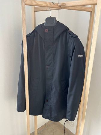 Winter Coat (Pennrich)