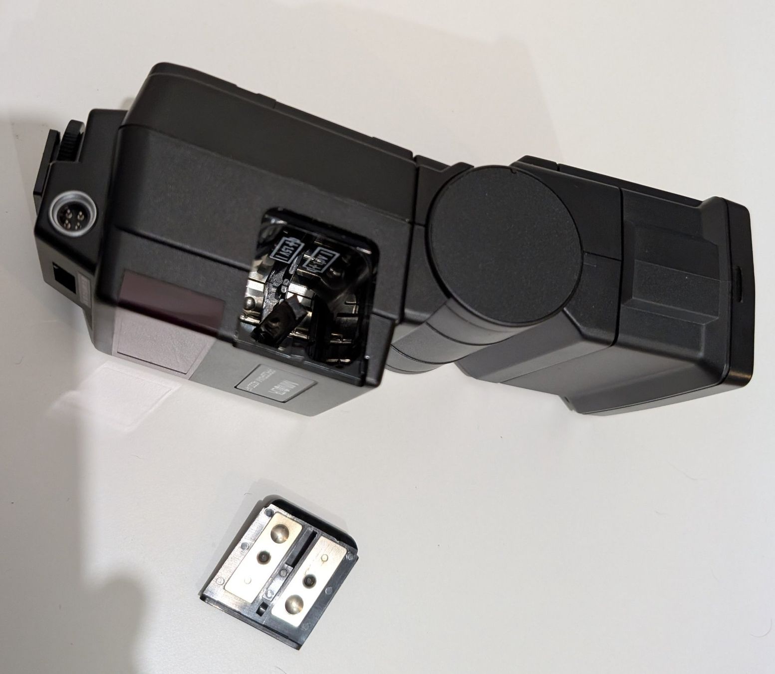 Minolta Flash: Minolta Program 4000AF mit Etui – Usato da Pfaffhausen venduto da angliker 4