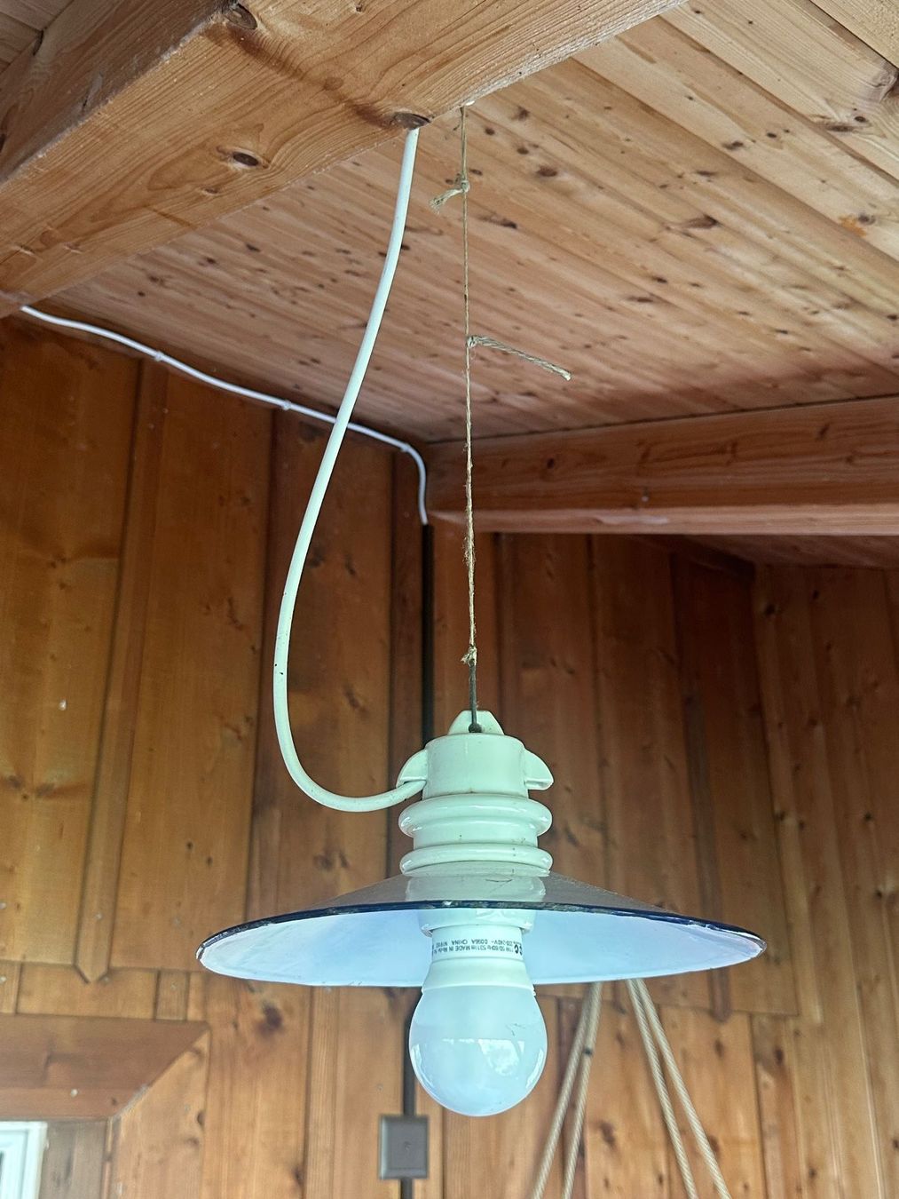 Lampade: Vintage Emaille Lampe, Stalllampe – Usato da Bussnang venduto da Tatzfatz 4