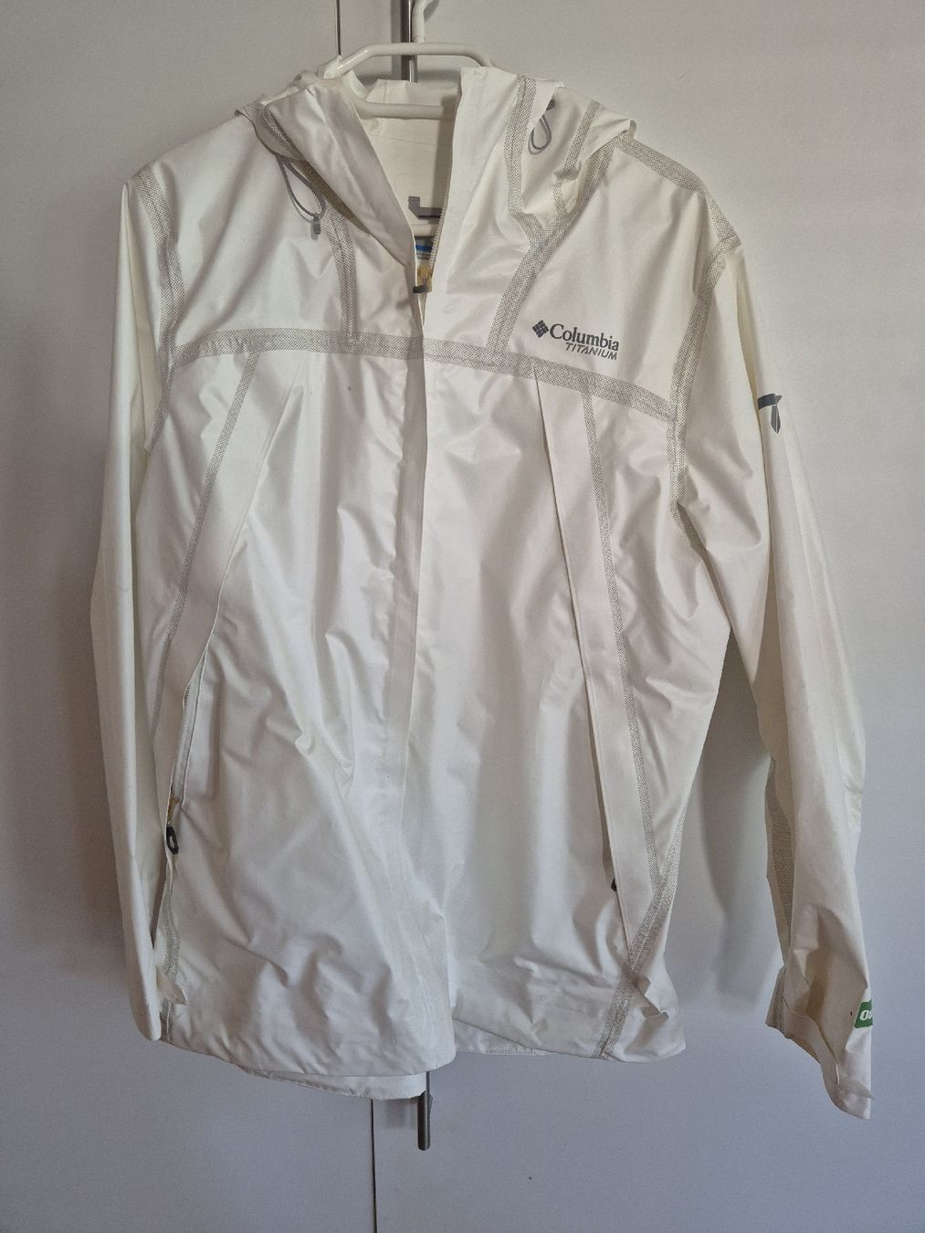 Columbia Giacche: Columbia Titanium Regenjacke, nachhaltig – Usato da Merenschwand venduto da Epc19
