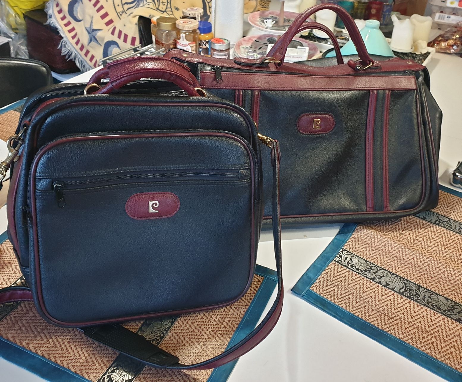 Pierre Cardin Borse: Pierre Cardin , Set Reisetaschen – Nuovo (secondo la descrizione) da Frenkendorf venduto da Moon111
