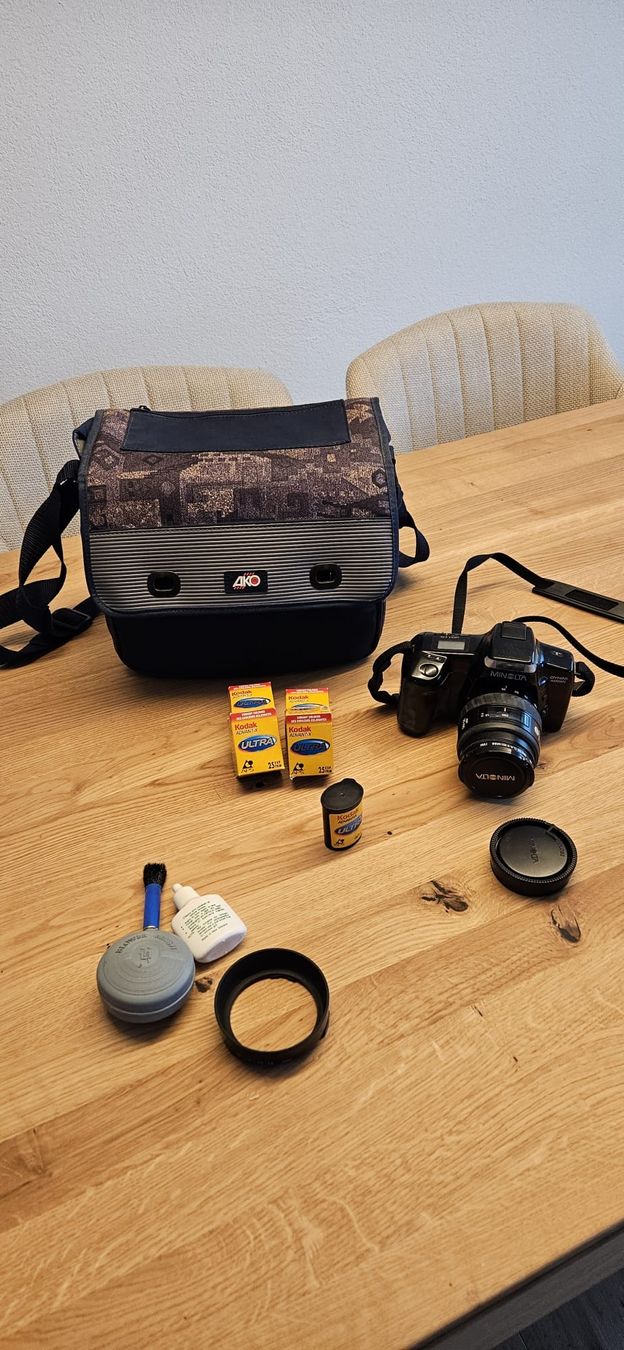 Minolta Kamera: Minolta Dynax 500si Spiegelreflexkamera mit Tasche – Gebraucht aus Wil SG von portu1 3
