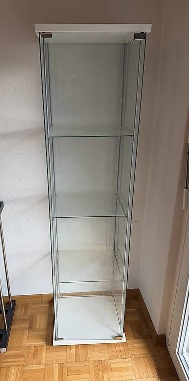 Vetrine: Weisse Glasvitrine – Usato da Zürich venduto da sla_sx9y