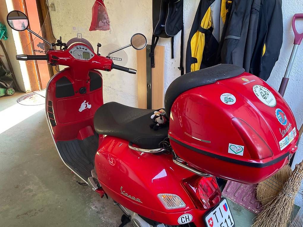 Scooter: Vendo vespa in perfetto stato – Usato da Caslano venduto da RainaG