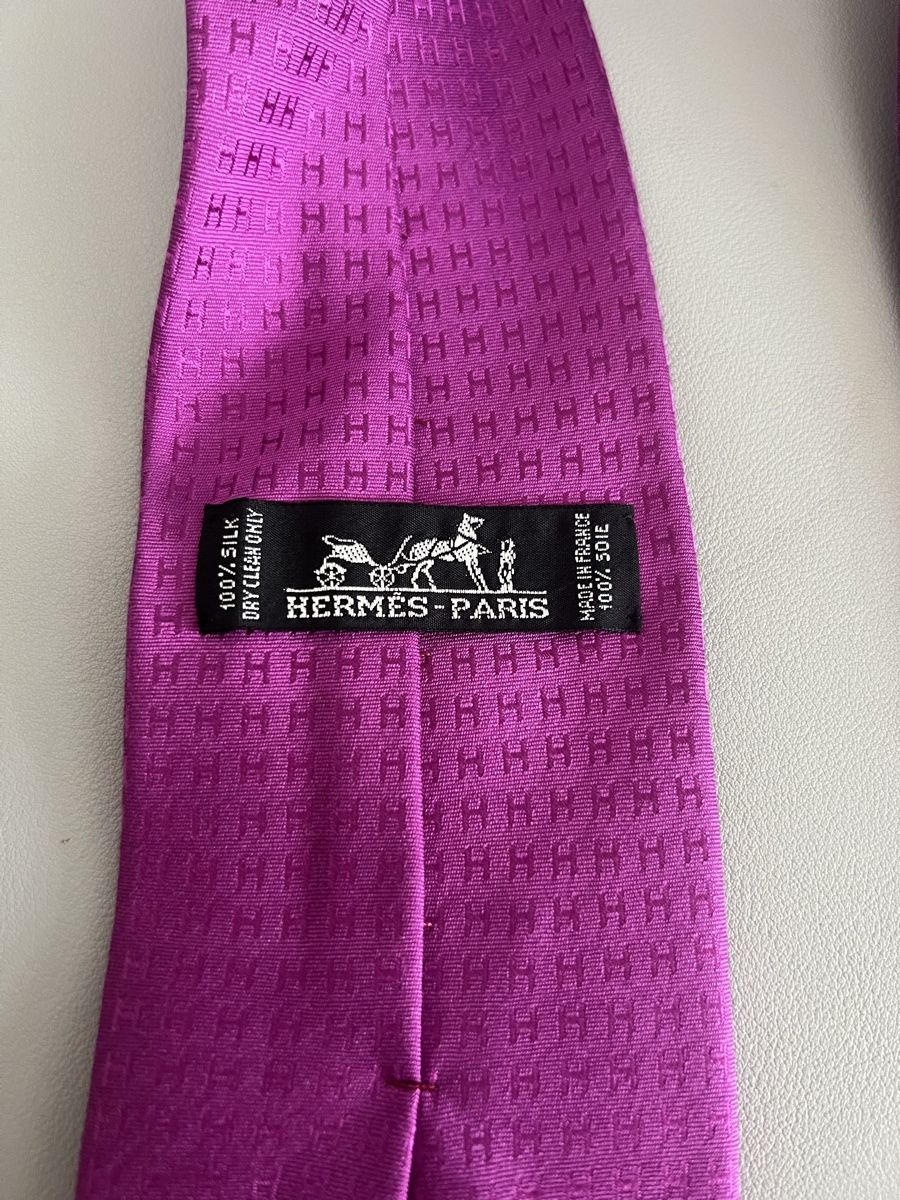 Hermès Cravates: Krawatte Hermes – D'occasion à Pfäffikon SZ par pdroth 2