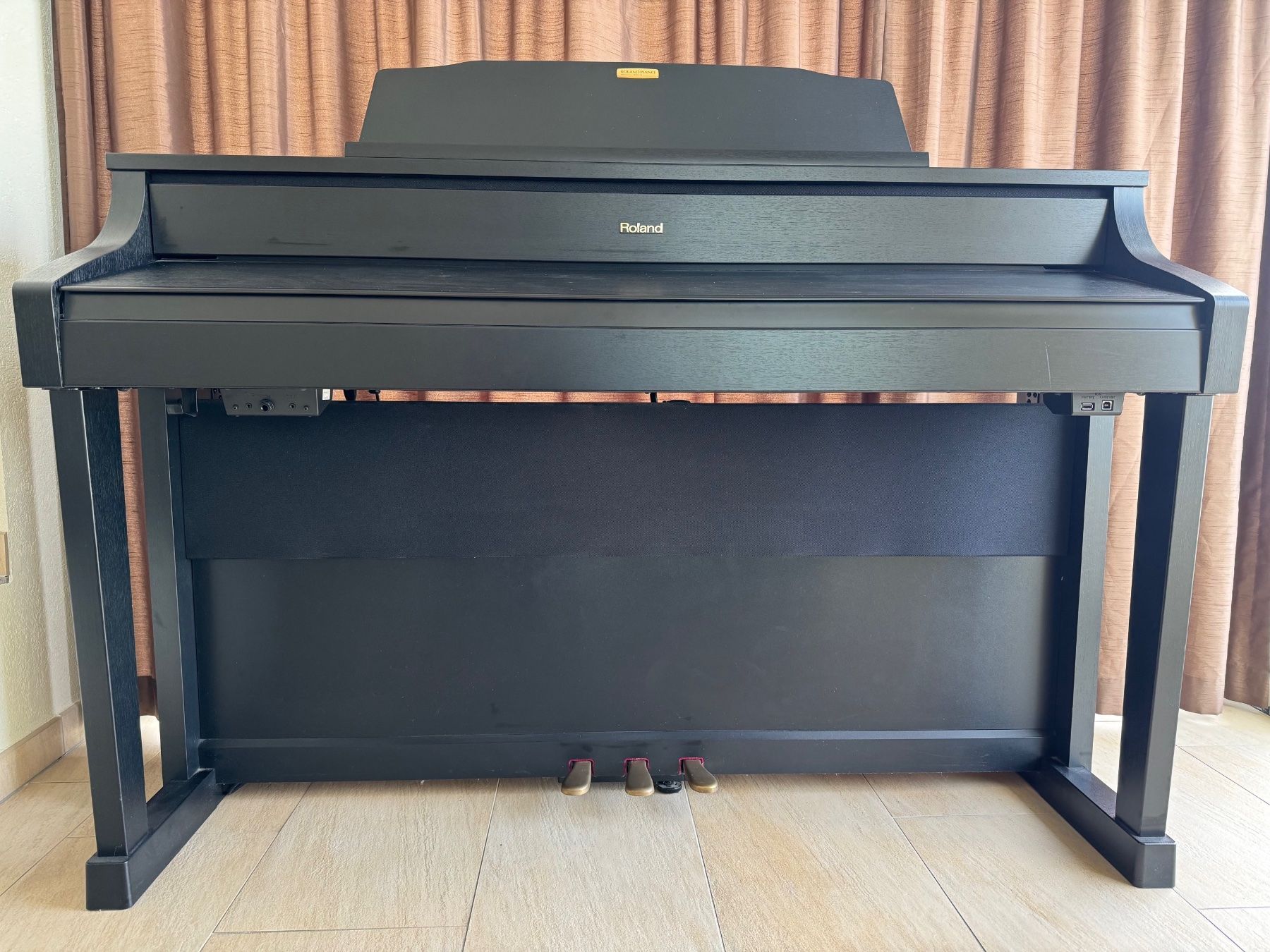 Roland Musikinstrumente: Roland HP 508 - CB digital piano – Gebraucht aus St-Gingolph von GoldenKeys