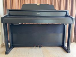 Roland HP 508 - CB digital piano
