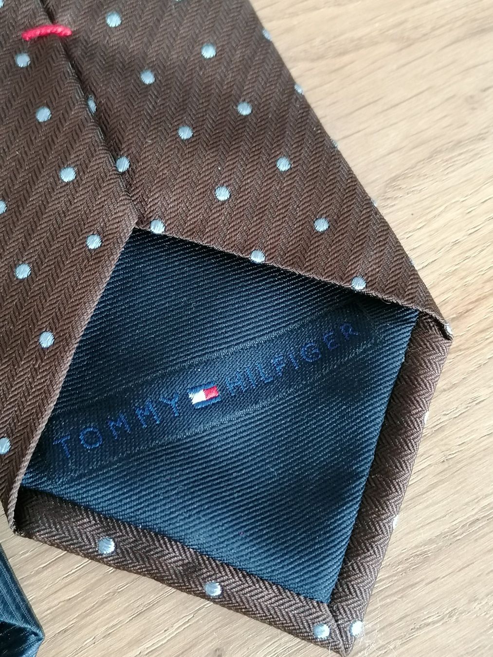 Tommy Hilfiger Krawatten: Tommy Hilfiger Krawatte 100% Seide - Nr.101 – Gebraucht aus Basel von vintagecollector 4