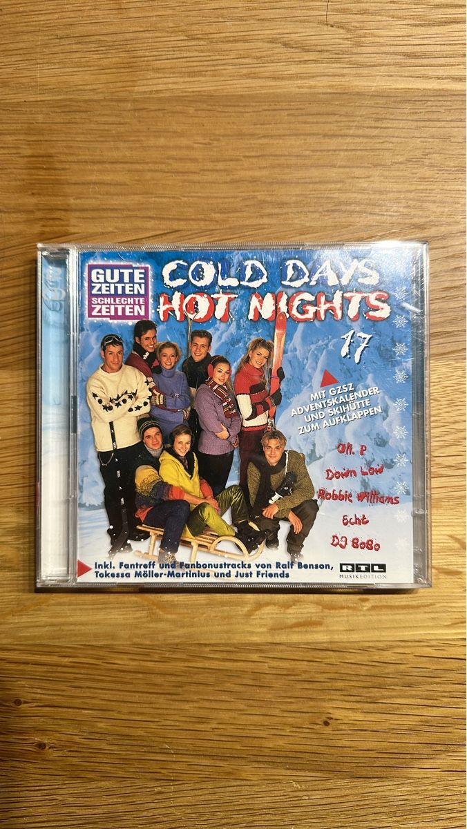 CD: Cold Days Hot Nights 17 – Usato da Münsingen venduto da Sim2977