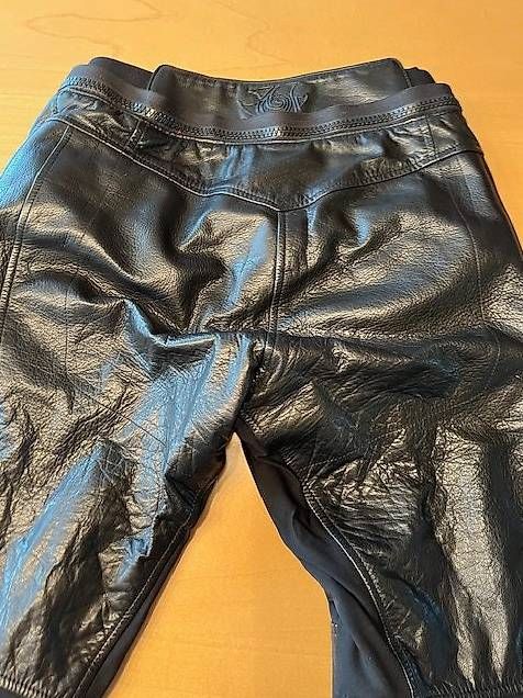 Held Giacche: Held Damen Lederjacke und Hose aus Leder – Usato da Oberrohrdorf venduto da siri-retloW.24 3